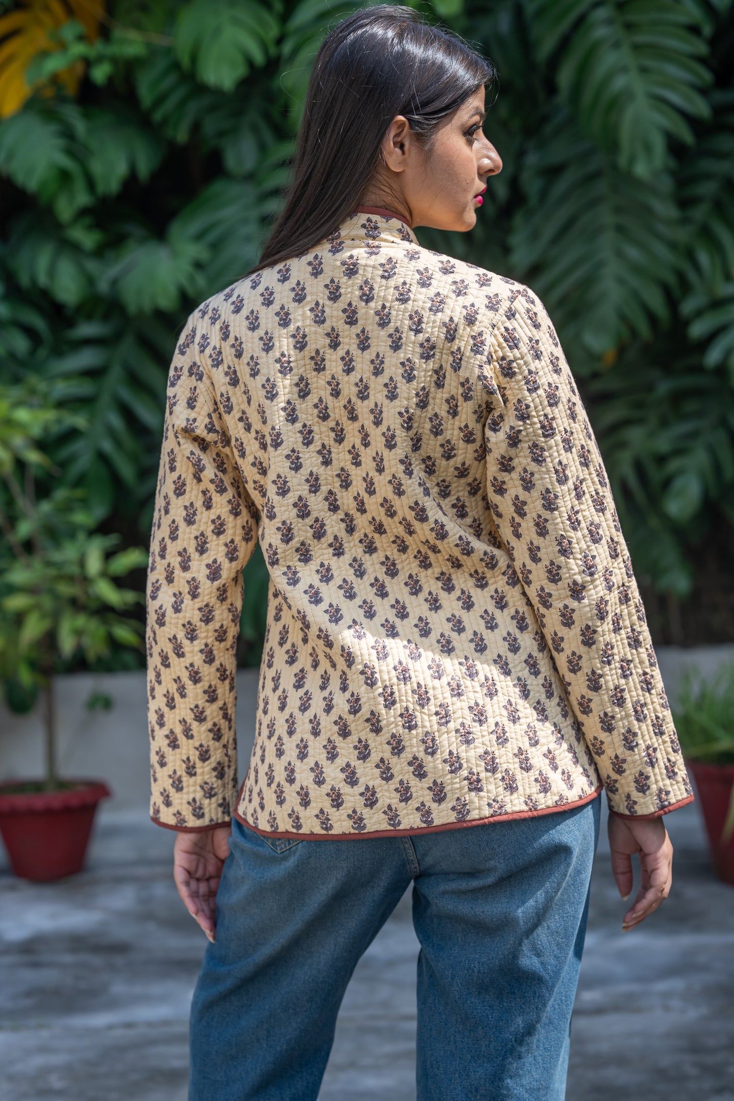 Beige Reversible Quilted Jacket-NVQJ637