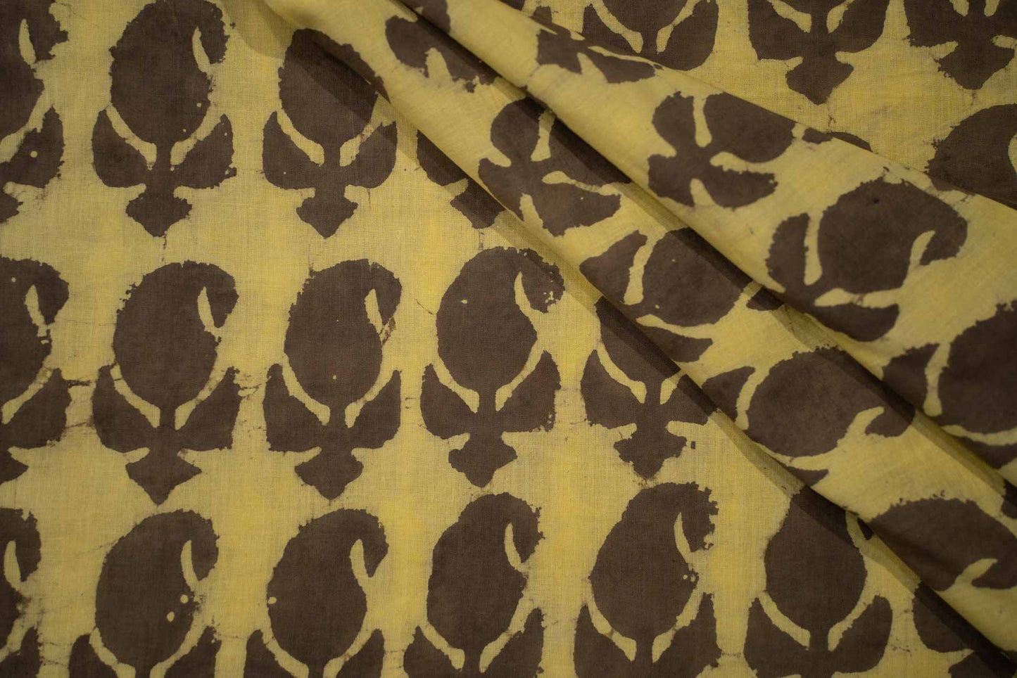 BAGRU PAISLEY BLOCK PRINT COTTON FABRIC-NVHF6164