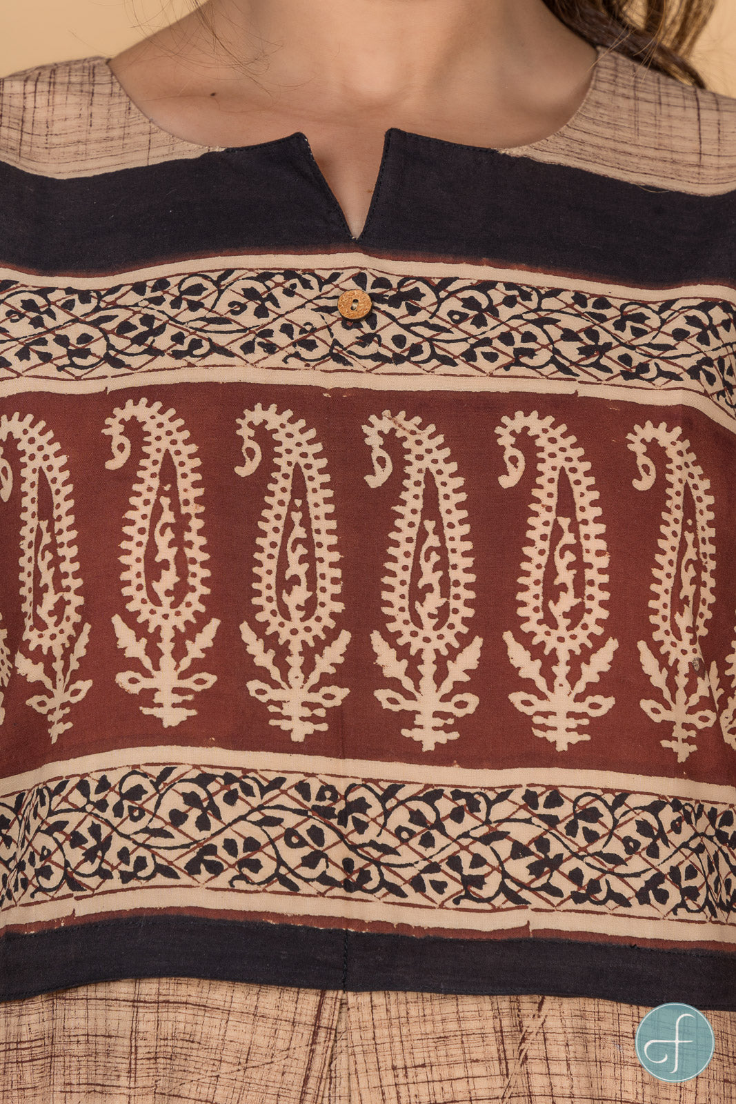 BROWN BRUSH BLOCK PRINT FEEDING GOWN-NG21