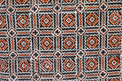 BLOCK PRINTED COTTON FABRIC-PCF107(0.5 Mtr)