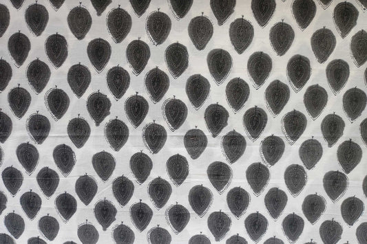 BLOCK PRINTED COTTON FABRIC-PCF430(1 MTR)