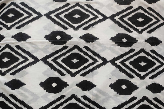 BLOCK PRINTED COTTON FABRIC-PCF257(1 MTR)