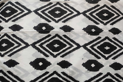 BLOCK PRINTED COTTON FABRIC-PCF257(1 MTR)