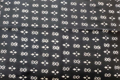 BLOCK PRINTED COTTON FABRIC-PCF267(1 MTR)