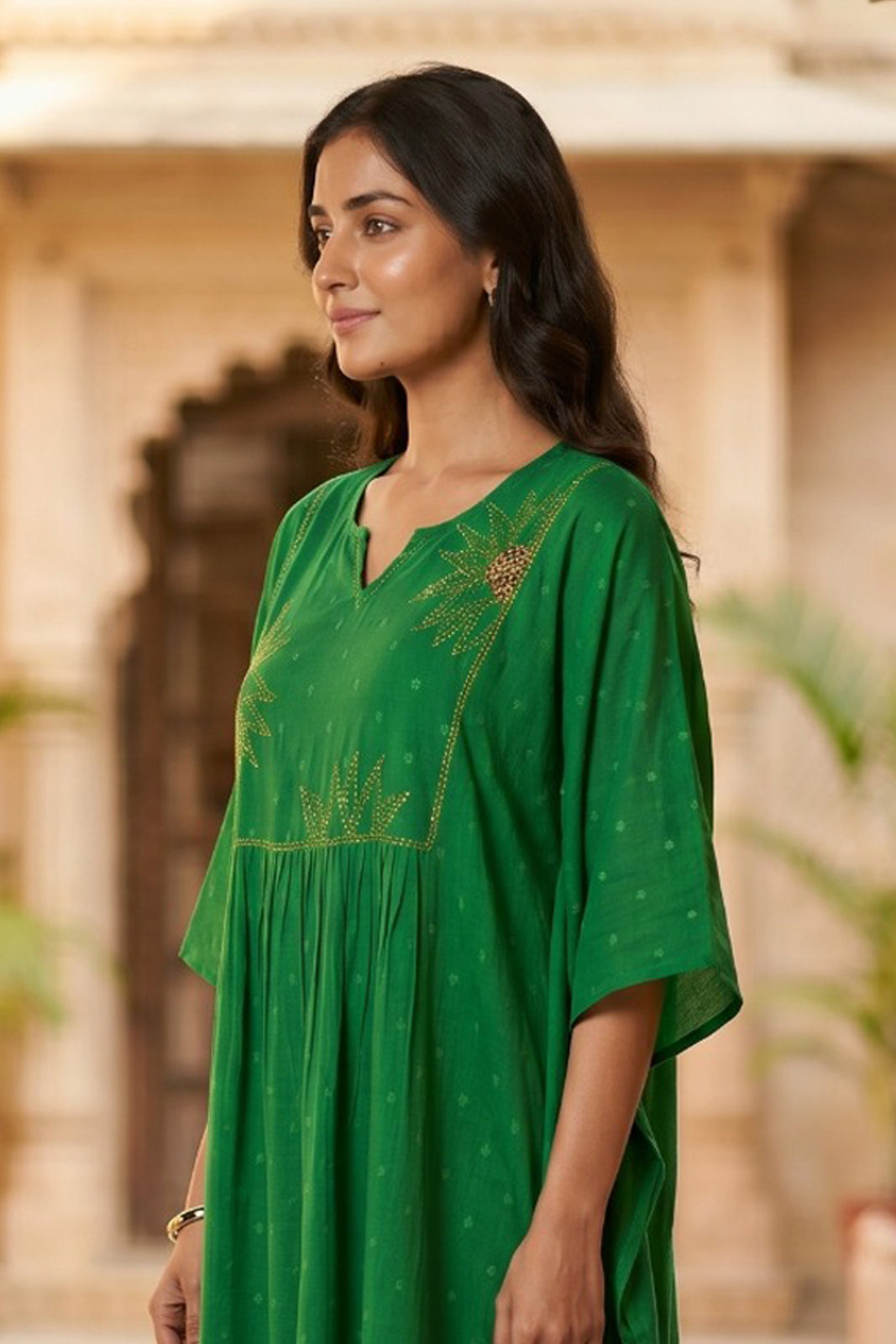 GREEN EMBROIDERED COTTON  KAFTAN - NVK581