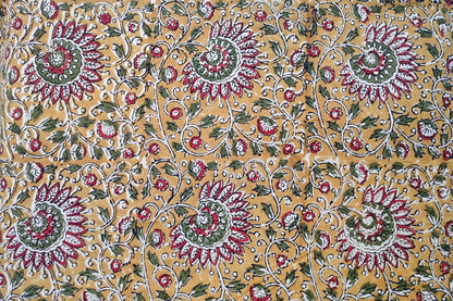 BLOCK PRINTED COTTON FABRIC-PCF142(1 MTR)