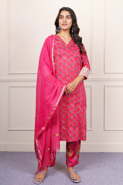 Red Pink Floral  Kurta Dupatta Set-KS818