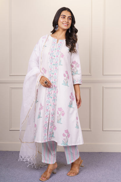 White Floral Kurta Dupatta Set-KS817