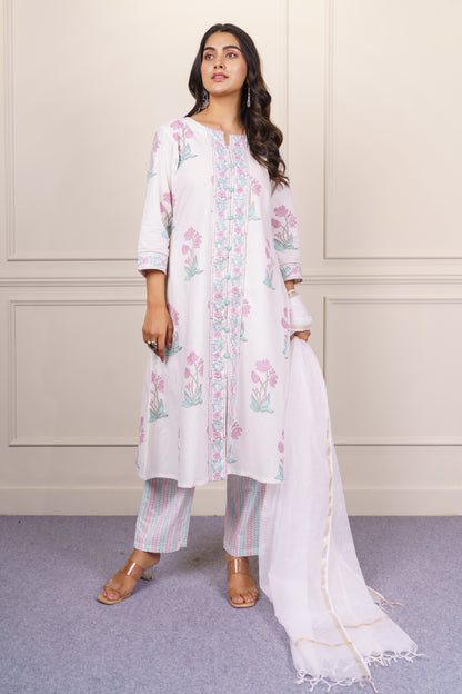 White Floral Kurta Dupatta Set-KS817