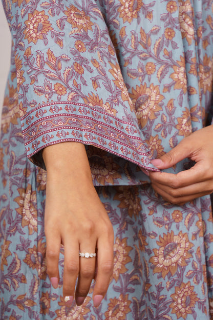 Vintage Floral V-Neck Maxi Dress-NFD79