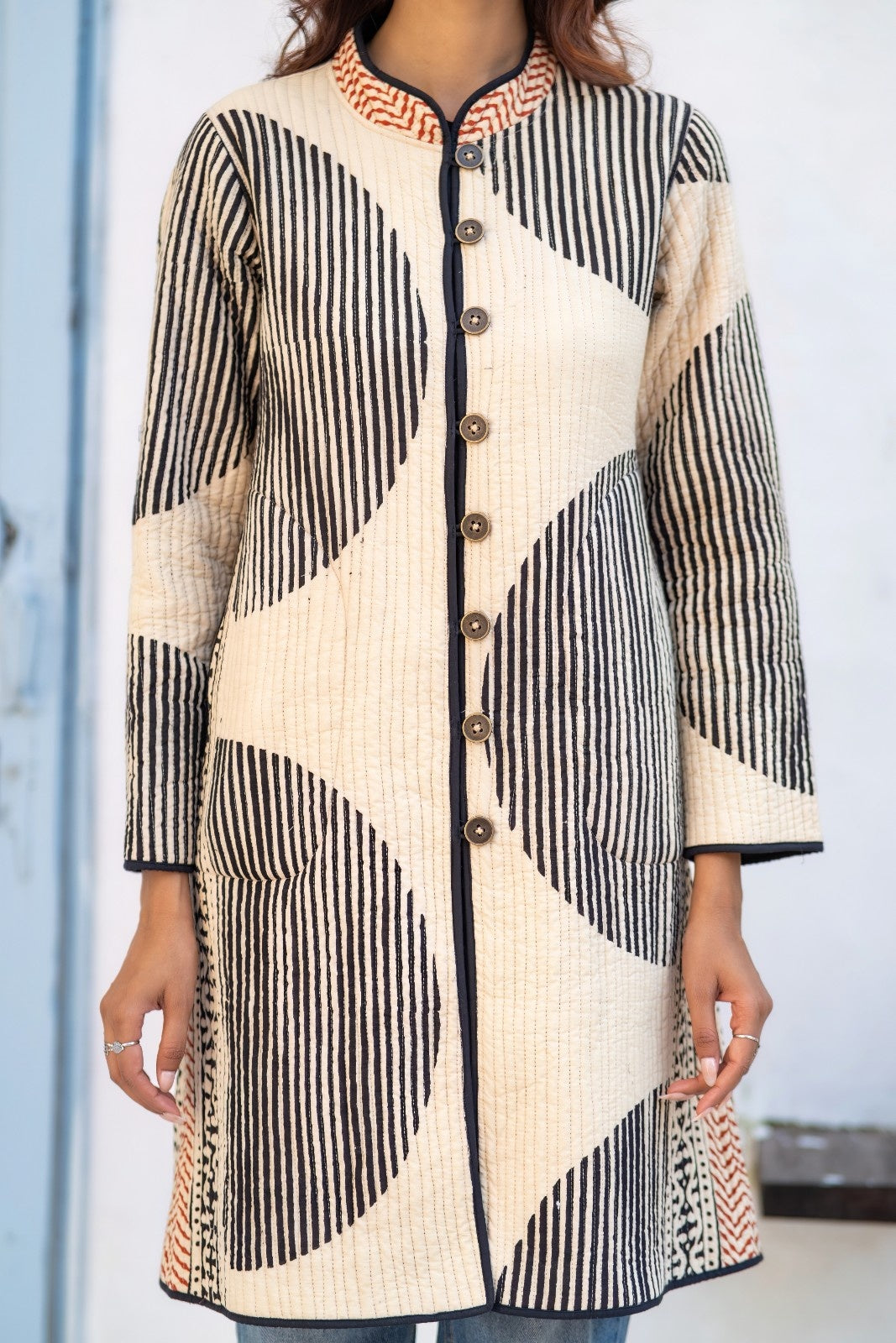 Black Beige Reversible Quilted Coat-NVQJ642