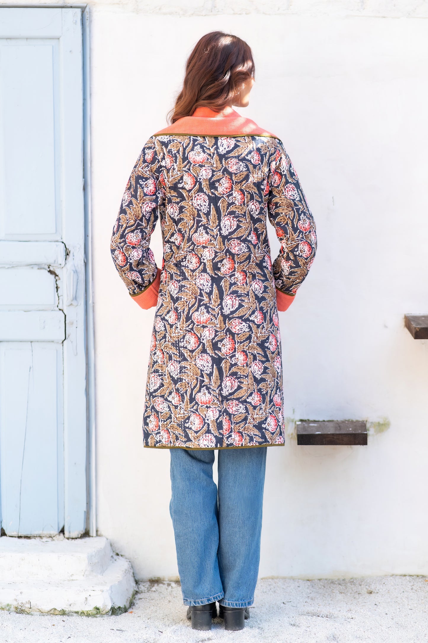 Black Block Printed Waffle Quilted Coat-NVQJ641