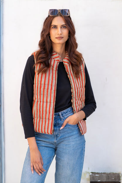 Geometric Reversible Quilted Sleeveless Jacket-NVQJ628