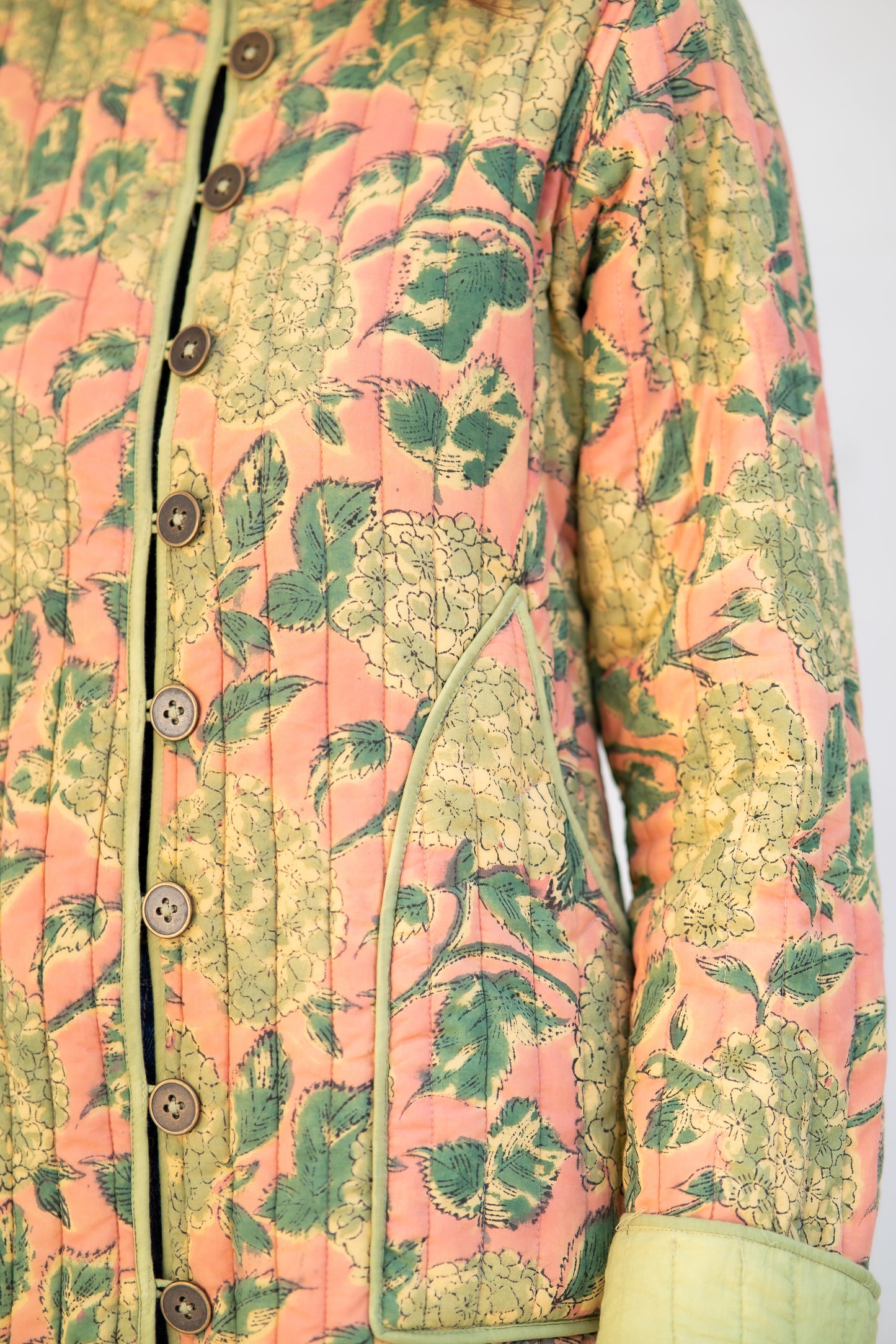 Green Folded Sleeves Quilted Coat-NVQJ630