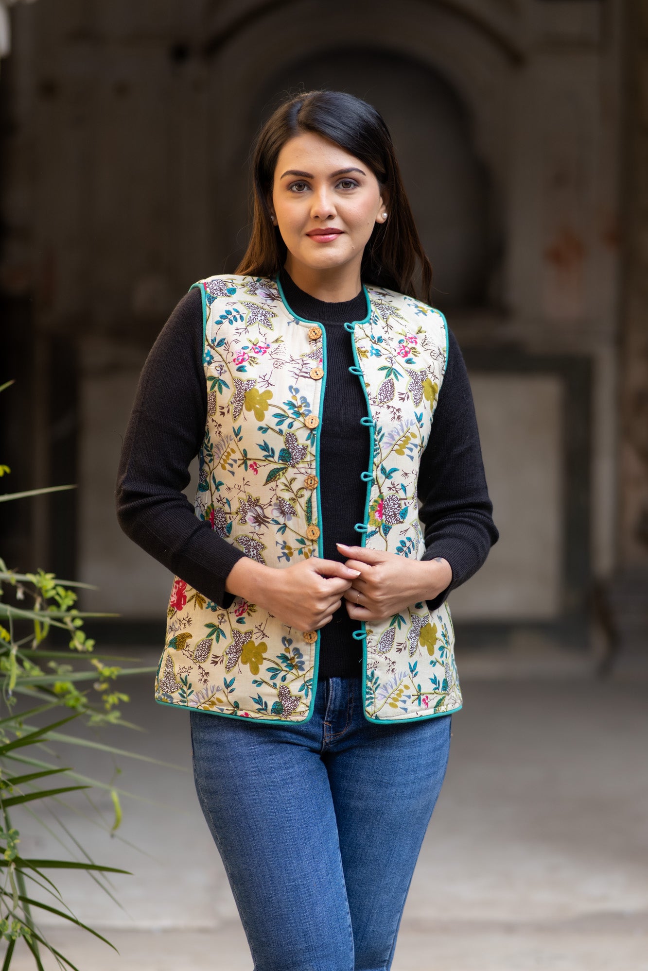 Suzani Embroidered Reversible Turquoise Jacket-NVQJ585