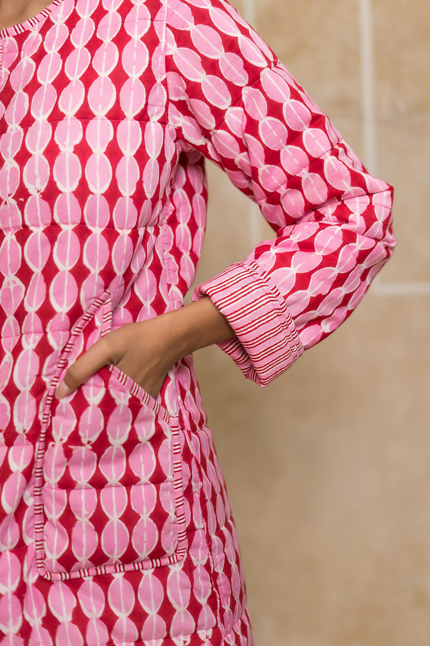 Pink Folded Sleeves Quilted Coat-NVQJ631