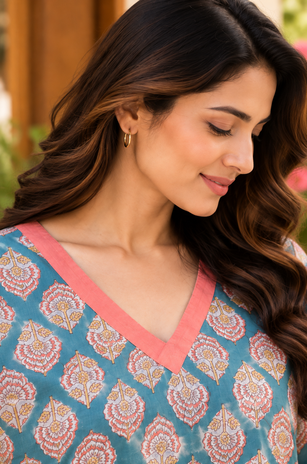BLUE COTTON MULMUL FLORAL SHORT KAFTAN