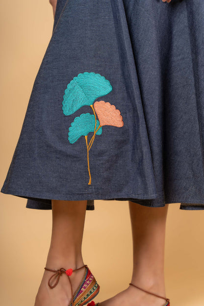 DENIM EMBROIDERED FLAIRED SKIRT-NFB05