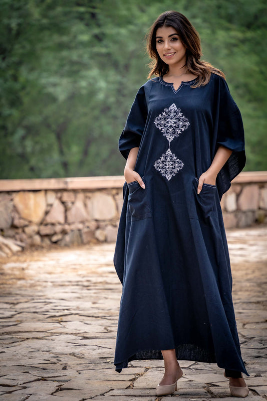 BLACK EMBROIDERED KHARI COTTON KAFTAN-NVK259