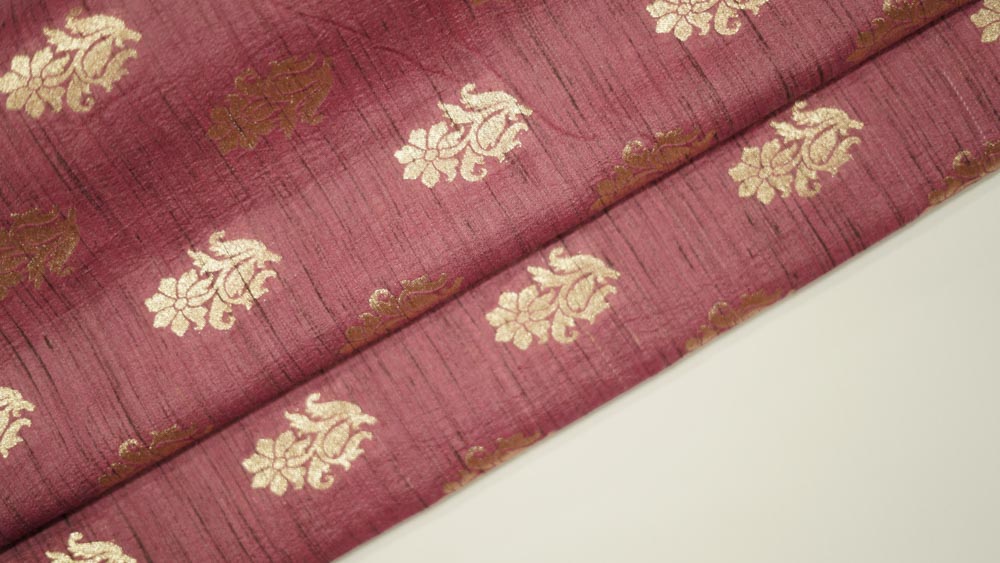 MAUVE GOLDEN ZARI WORK BANARASI HANDLOOM KATIA SILK-HF3598