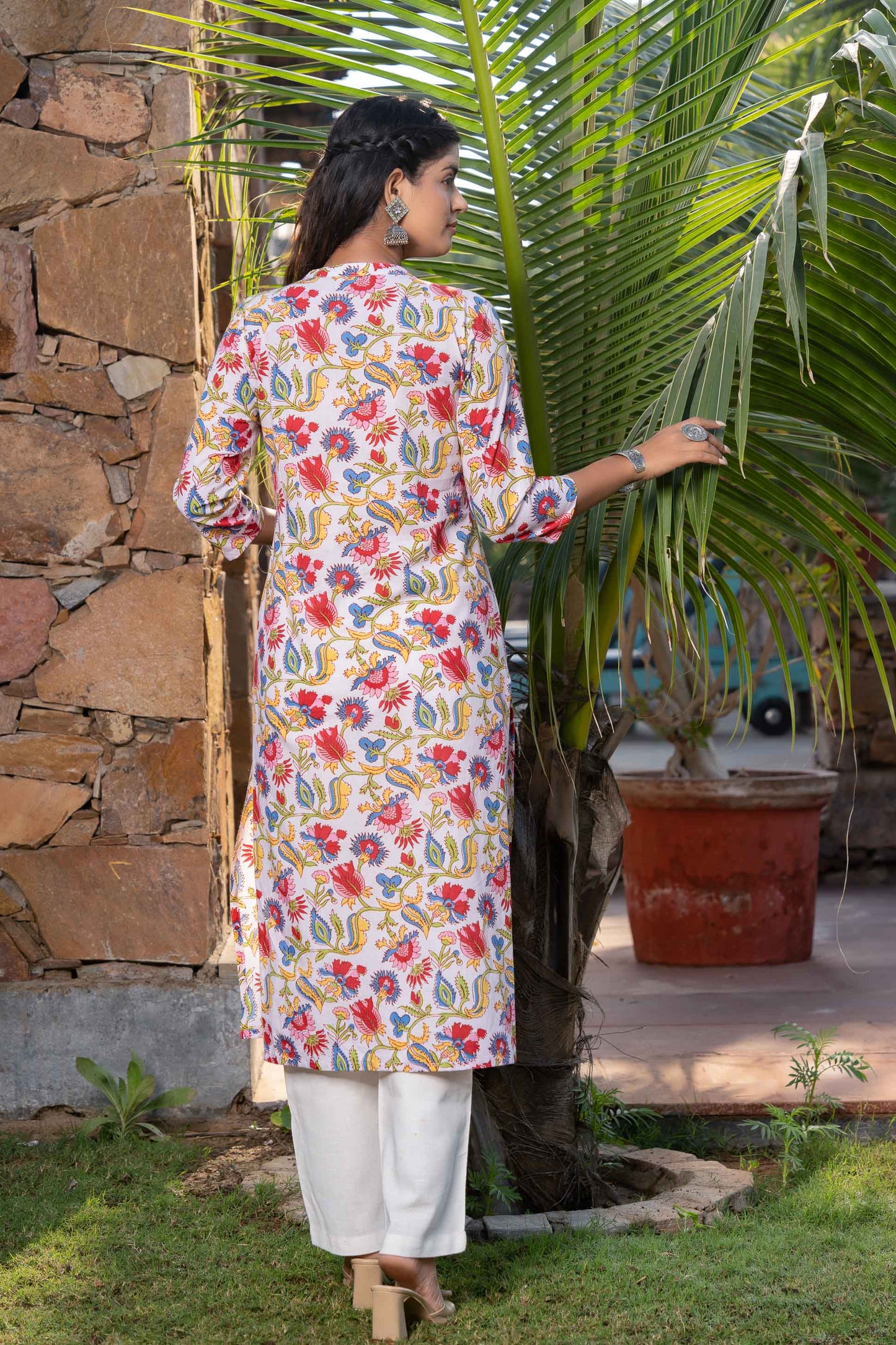 MULTICOLOR FLORAL PRINTED KURTA -KS507