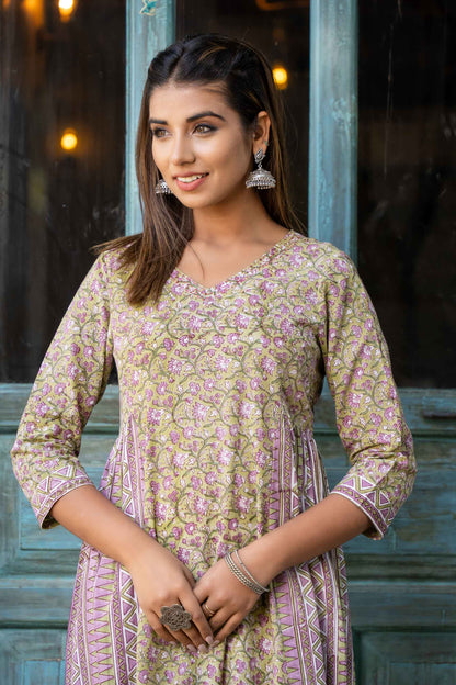 PASTEL GREEN GATHER KURTA PANT SET-KS560