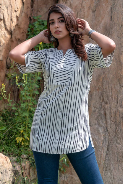 STRIPED ORGANIC LOTUS FABRIC TOP-NFT103