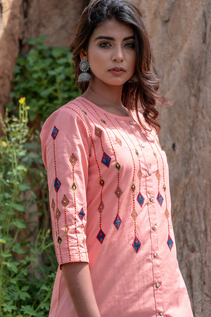 PEACH EMBROIDERED TOP-NVT01
