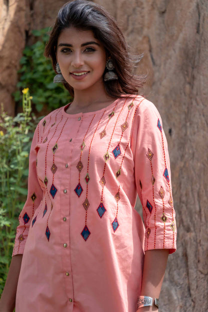 PEACH EMBROIDERED TOP-NVT01