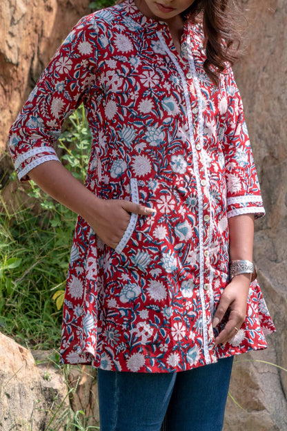 RED FLORAL BLOCK PRINT LACE TOP-NVT31