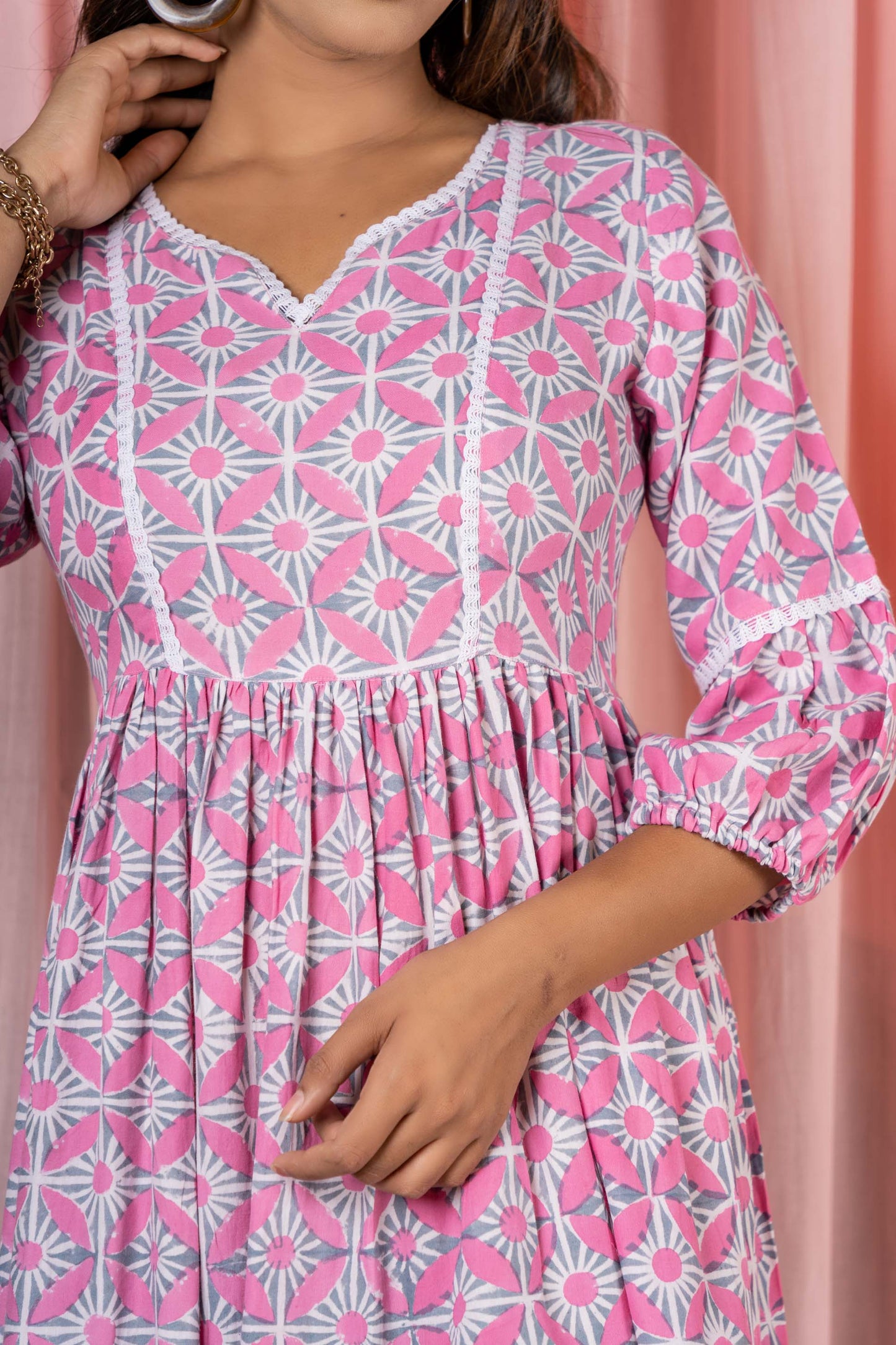 PINK GREY BLOCK PRINTED TIER DRESS-NFD9