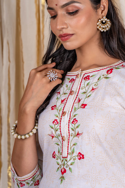 Off White Embroidered Kurta Pant Set-KS207