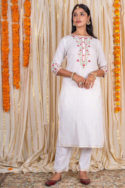 Off White Embroidered Kurta Pant Set-KS207