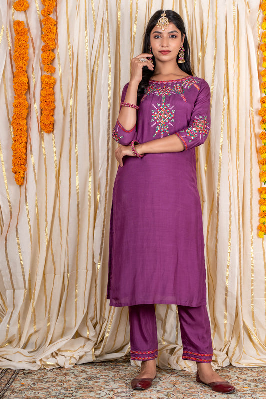 Liliac Purple Embroidered Kurta Pant Set-KS214