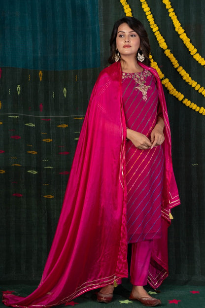 PINK LEHARIYA KURTA DUPATTA SET-NVKS601