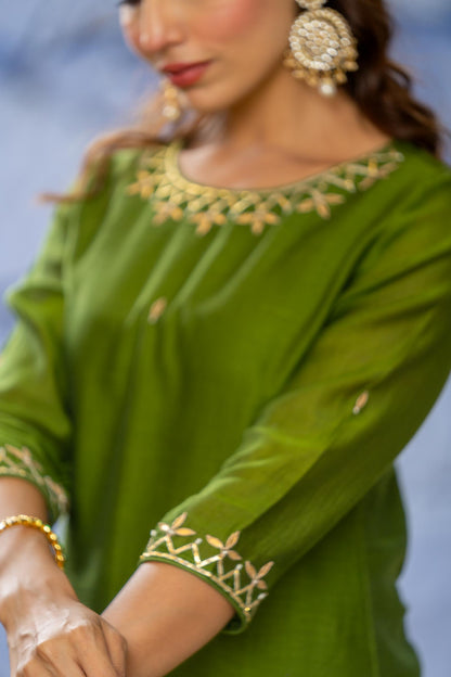 GREEN CHANDERI 2 PIECE KURTA SET-NVKS702