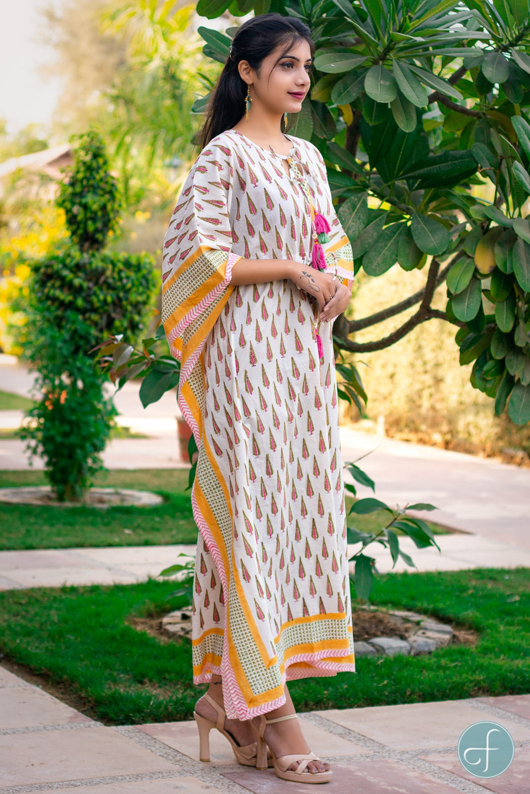 WHITE BLOCK PRINTED COTTON KAFTAN DRESS-NVK161