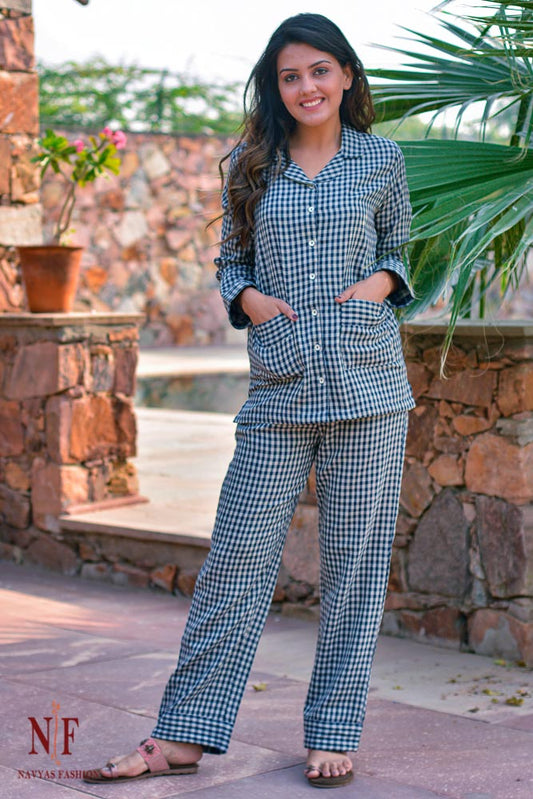 BLUE SMALL CHECKS COTTON NIGHT SUIT-NS61