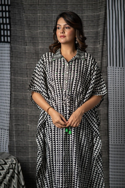 Black White Modal Kaftan-NVK472