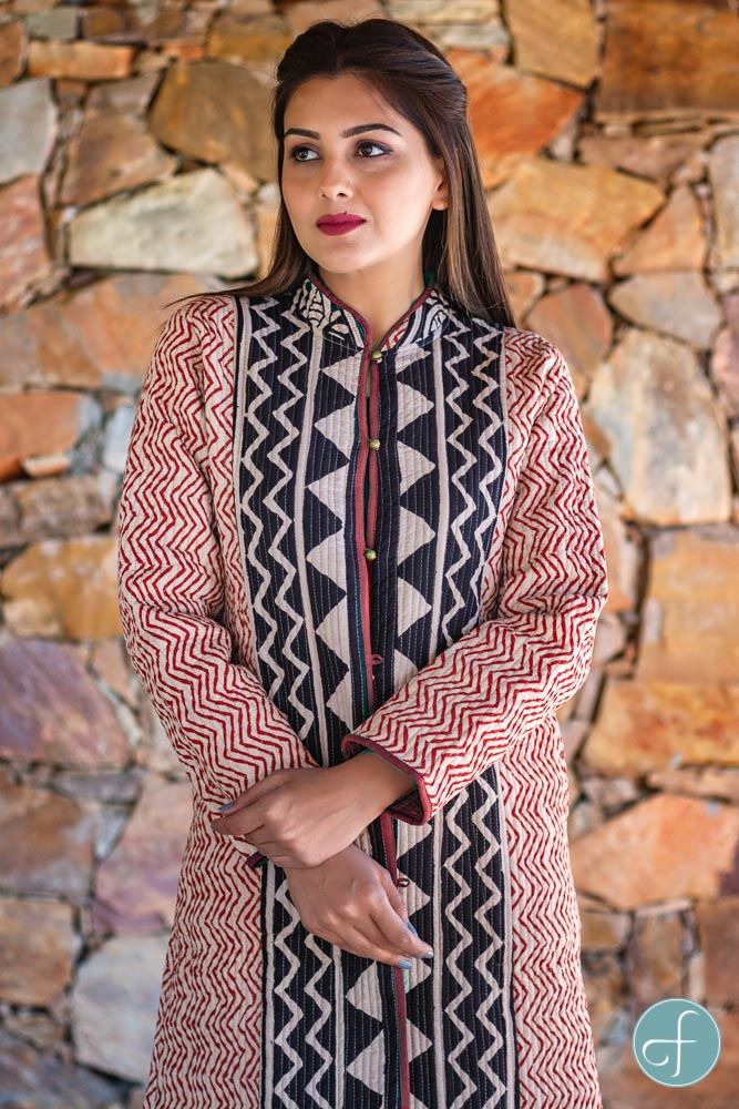 Maroon Bagru Block Printed Reversible Cotton Quilted Coat- NVQJ259