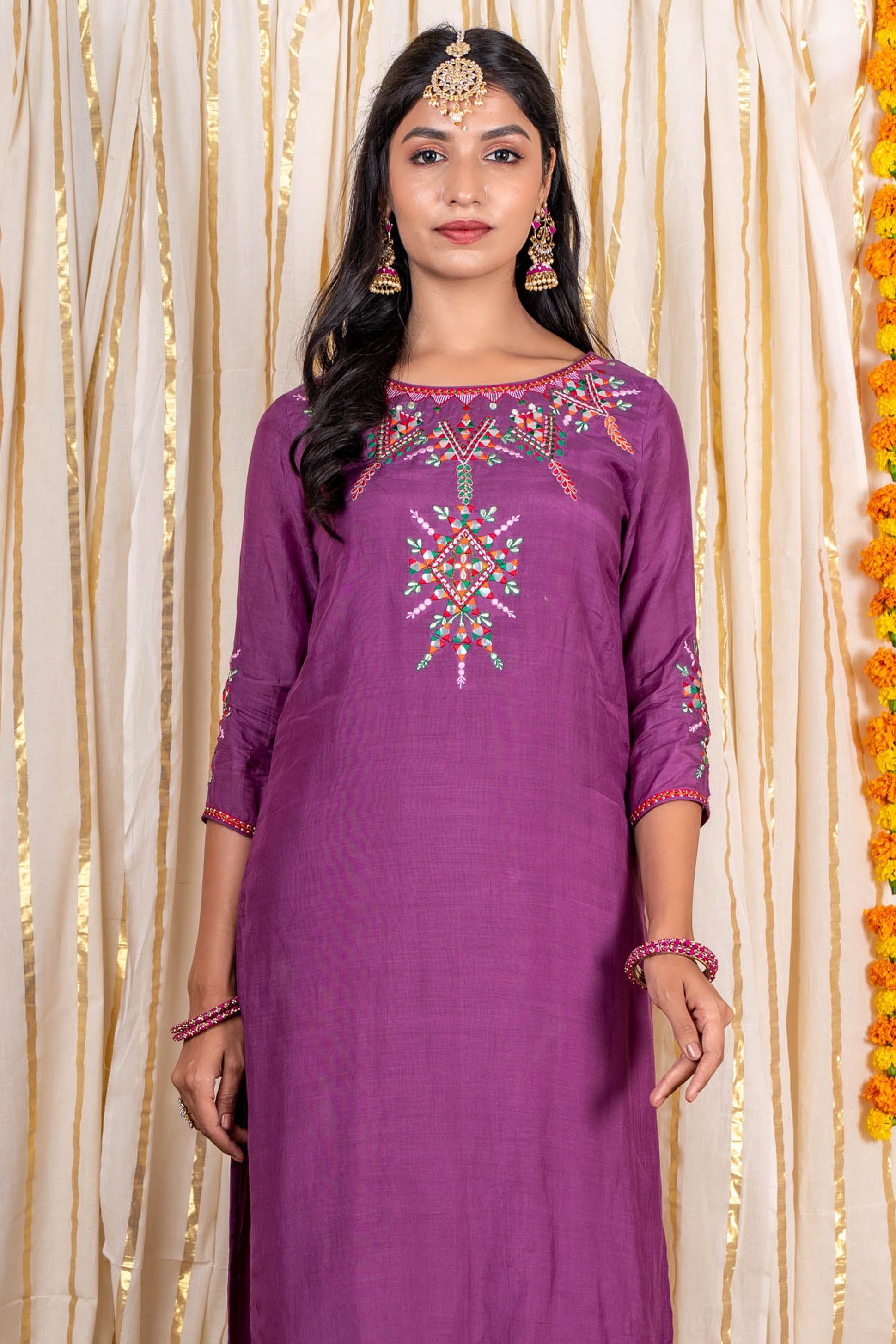 Liliac Purple Embroidered Kurta 