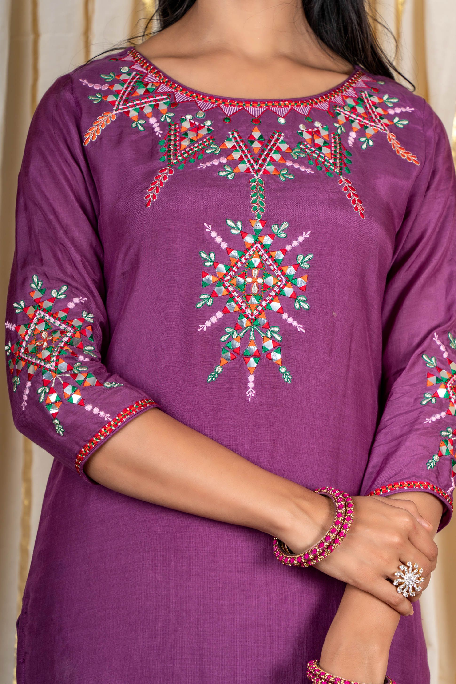 Liliac Purple Embroidered Kurta 